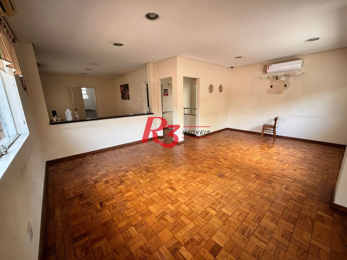Casa com 3 dormitórios, 178 m² - venda por R$ 1.800.000,00 ou aluguel por R$ 12.000,00/mês - Gonzaga - Santos/SP