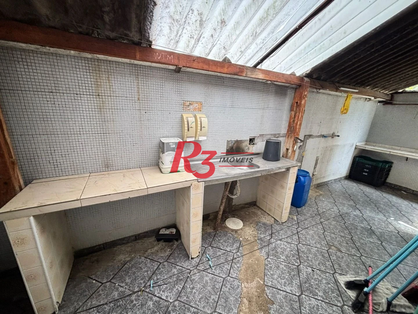 Casa com 3 dormitórios, 178 m² - venda por R$ 1.800.000,00 ou aluguel por R$ 12.000,00/mês - Gonzaga - Santos/SP