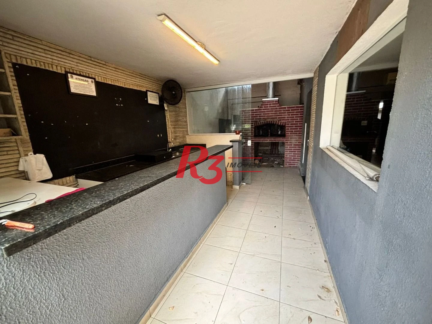 Casa com 3 dormitórios, 178 m² - venda por R$ 1.800.000,00 ou aluguel por R$ 12.000,00/mês - Gonzaga - Santos/SP