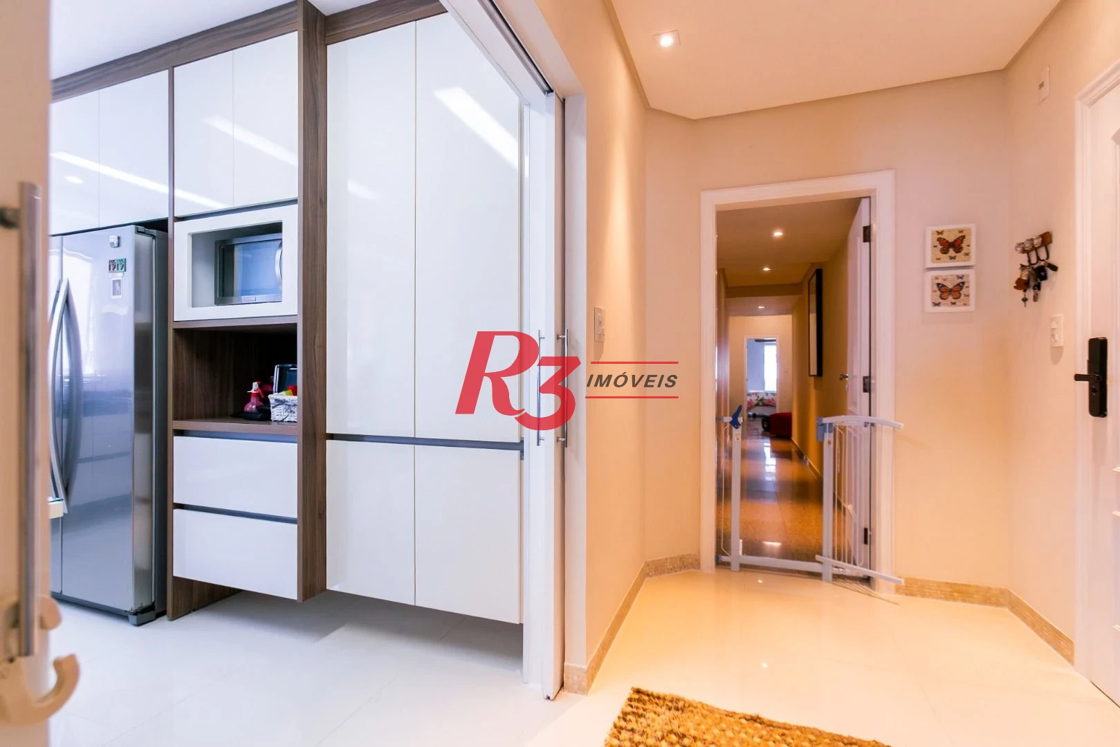 Apartamento para alugar, 204 m² por R$ 23.000,01/mês - Gonzaga - Santos/SP