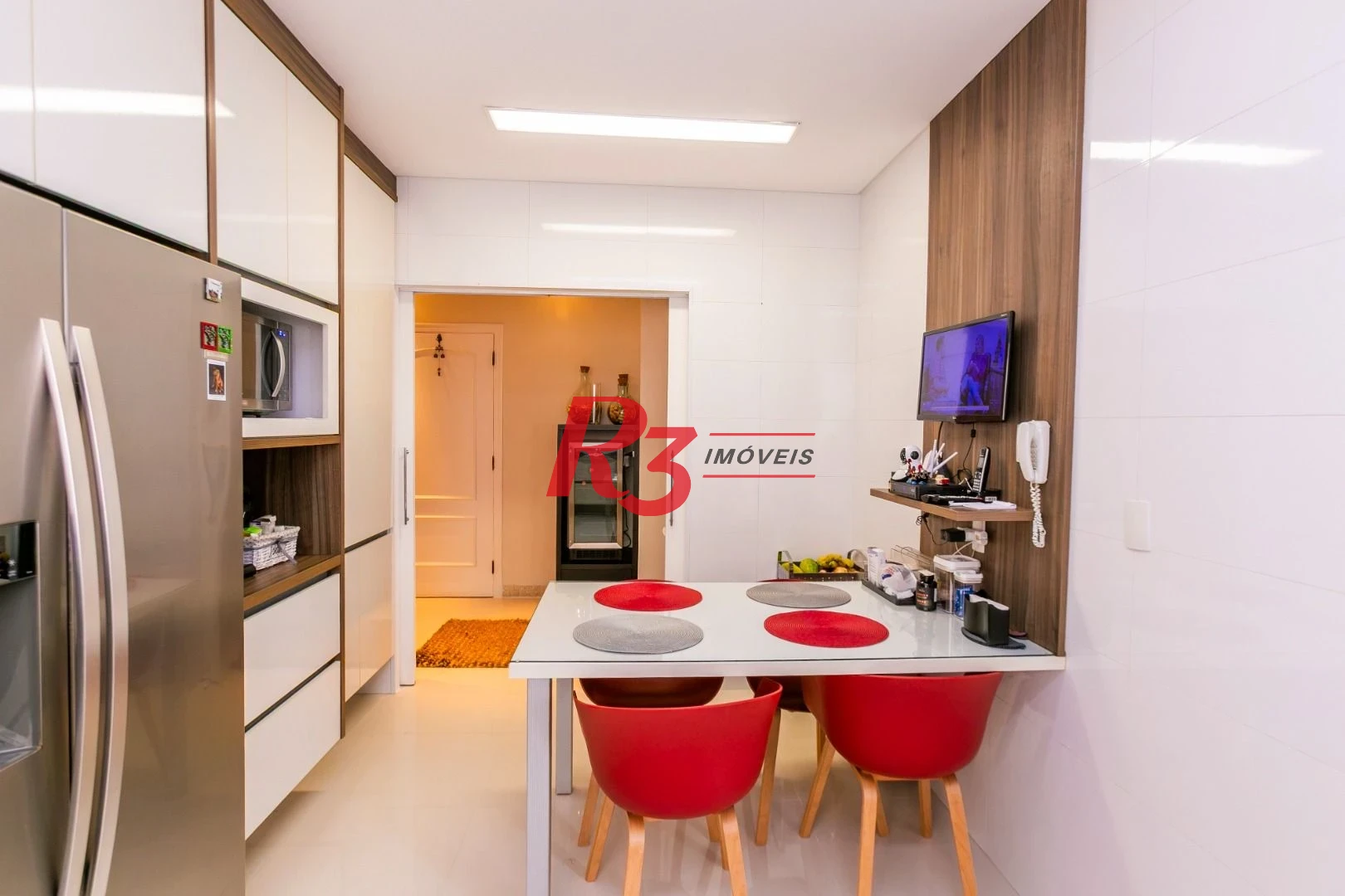 Apartamento para alugar, 204 m² por R$ 23.000,01/mês - Gonzaga - Santos/SP