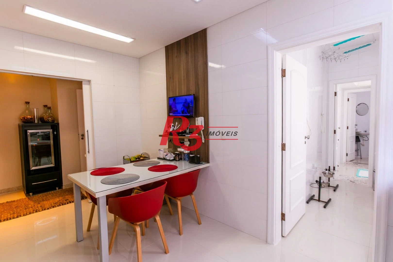 Apartamento para alugar, 204 m² por R$ 23.000,01/mês - Gonzaga - Santos/SP