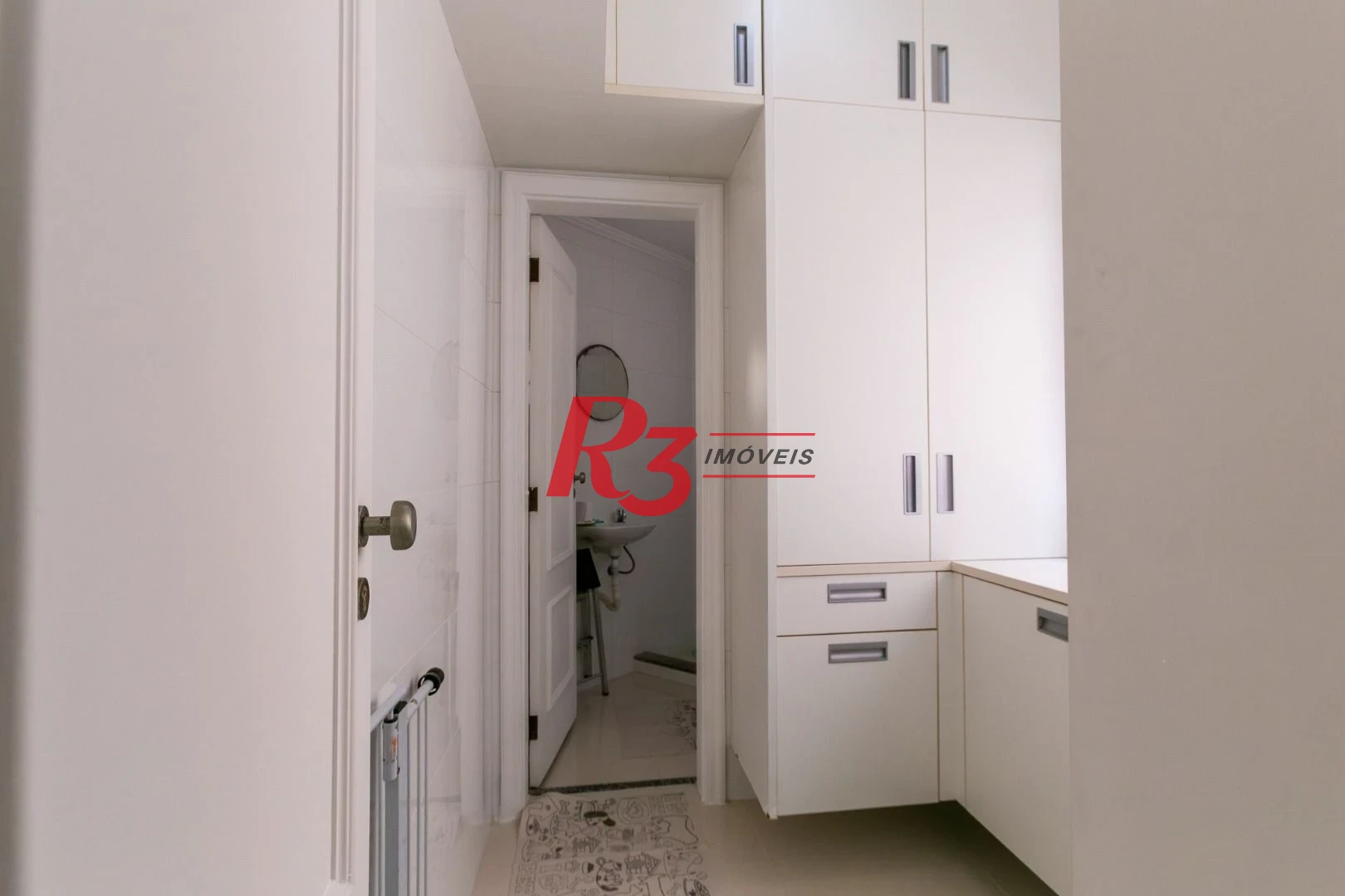 Apartamento para alugar, 204 m² por R$ 23.000,01/mês - Gonzaga - Santos/SP