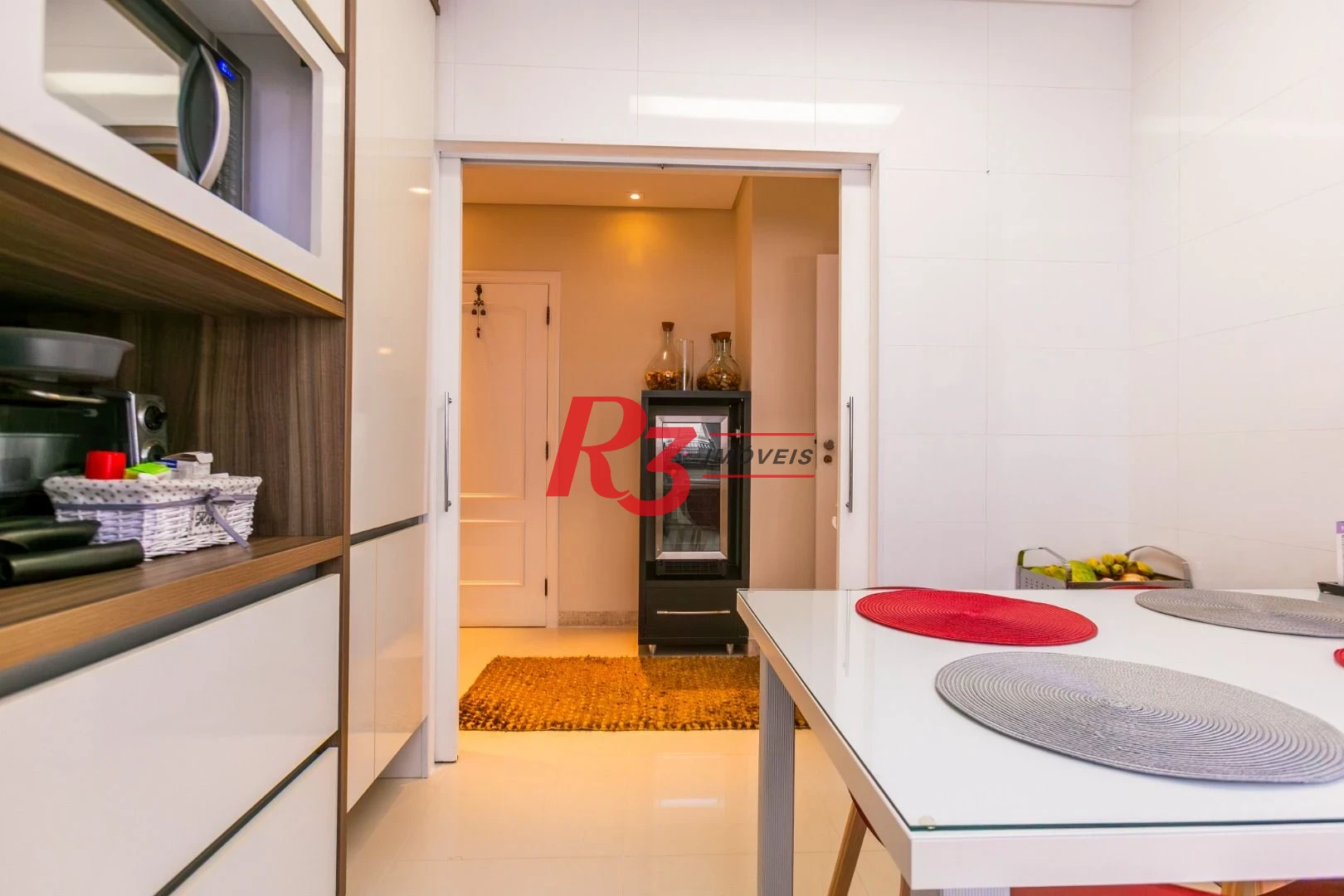 Apartamento para alugar, 204 m² por R$ 23.000,01/mês - Gonzaga - Santos/SP