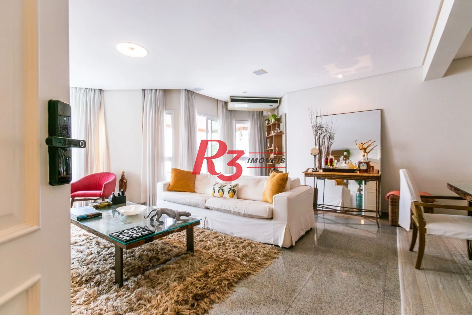 Apartamento para alugar, 204 m² por R$ 23.000,01/mês - Gonzaga - Santos/SP