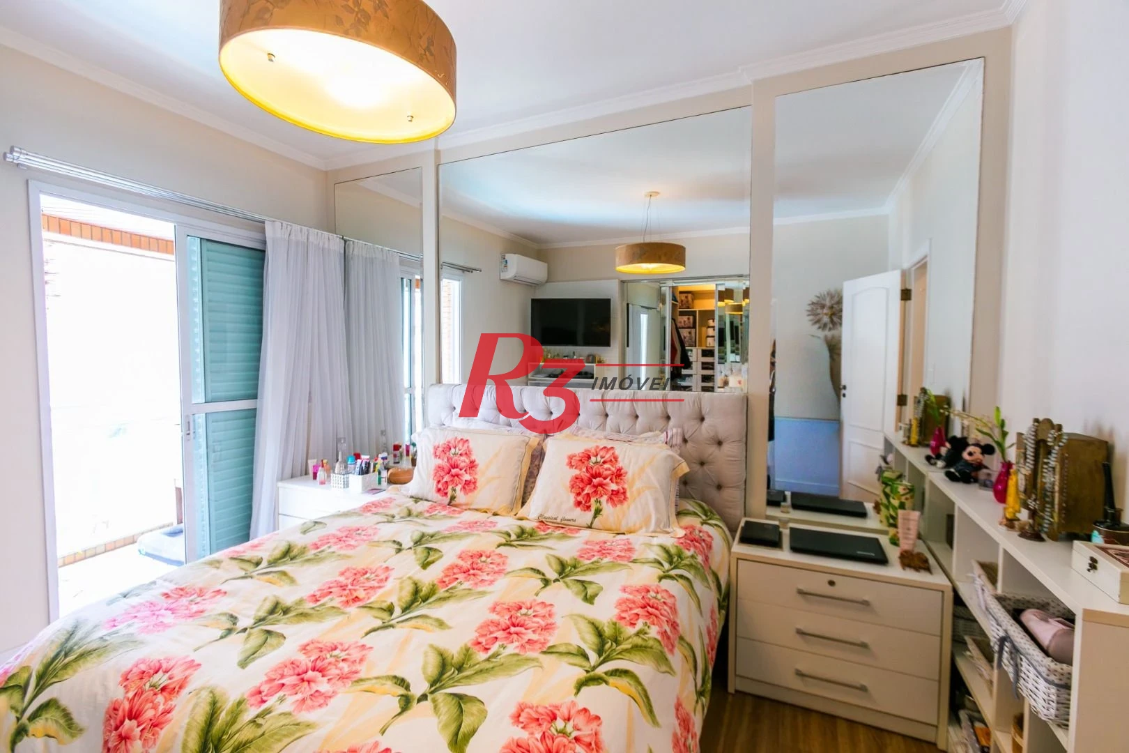 Apartamento para alugar, 204 m² por R$ 23.000,01/mês - Gonzaga - Santos/SP
