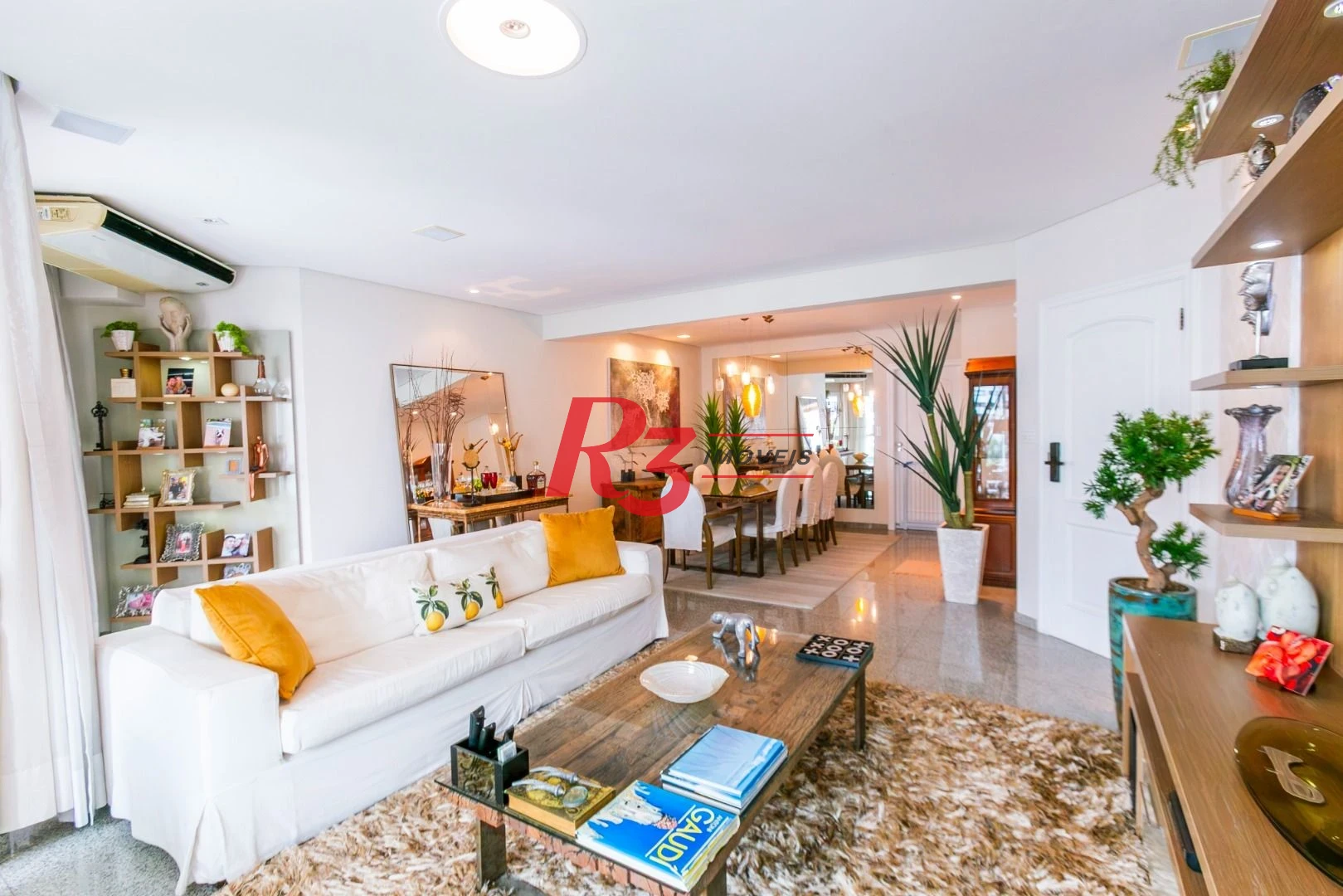 Apartamento para alugar, 204 m² por R$ 23.000,01/mês - Gonzaga - Santos/SP