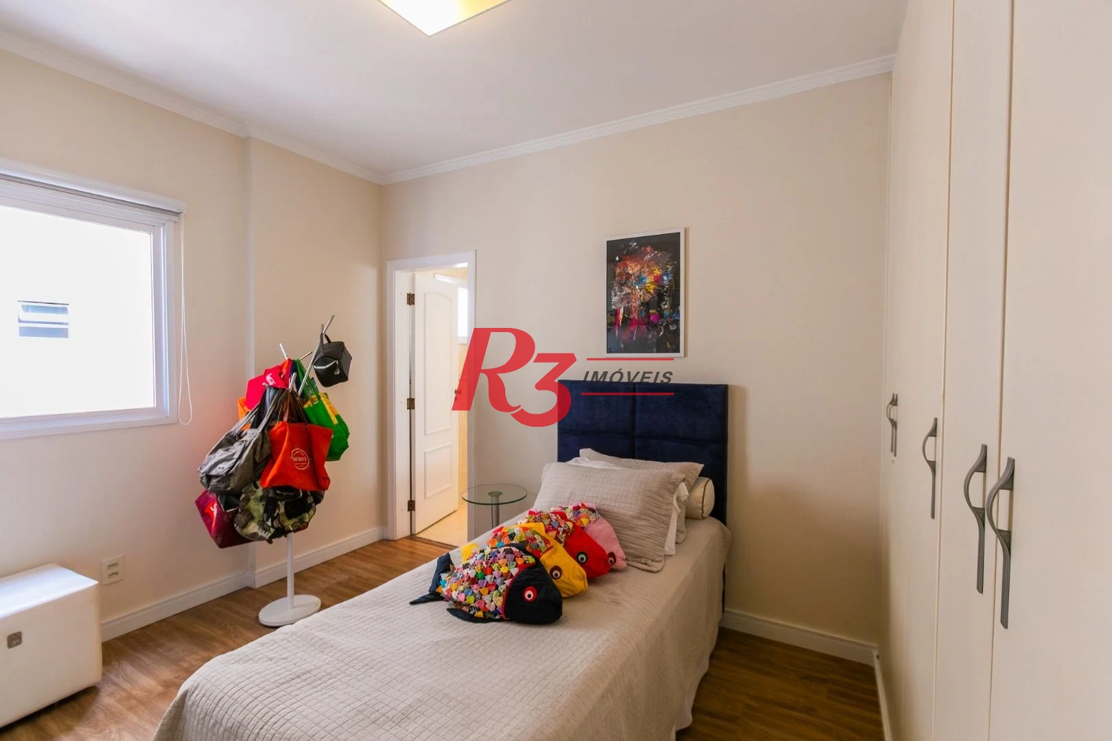 Apartamento para alugar, 204 m² por R$ 23.000,01/mês - Gonzaga - Santos/SP