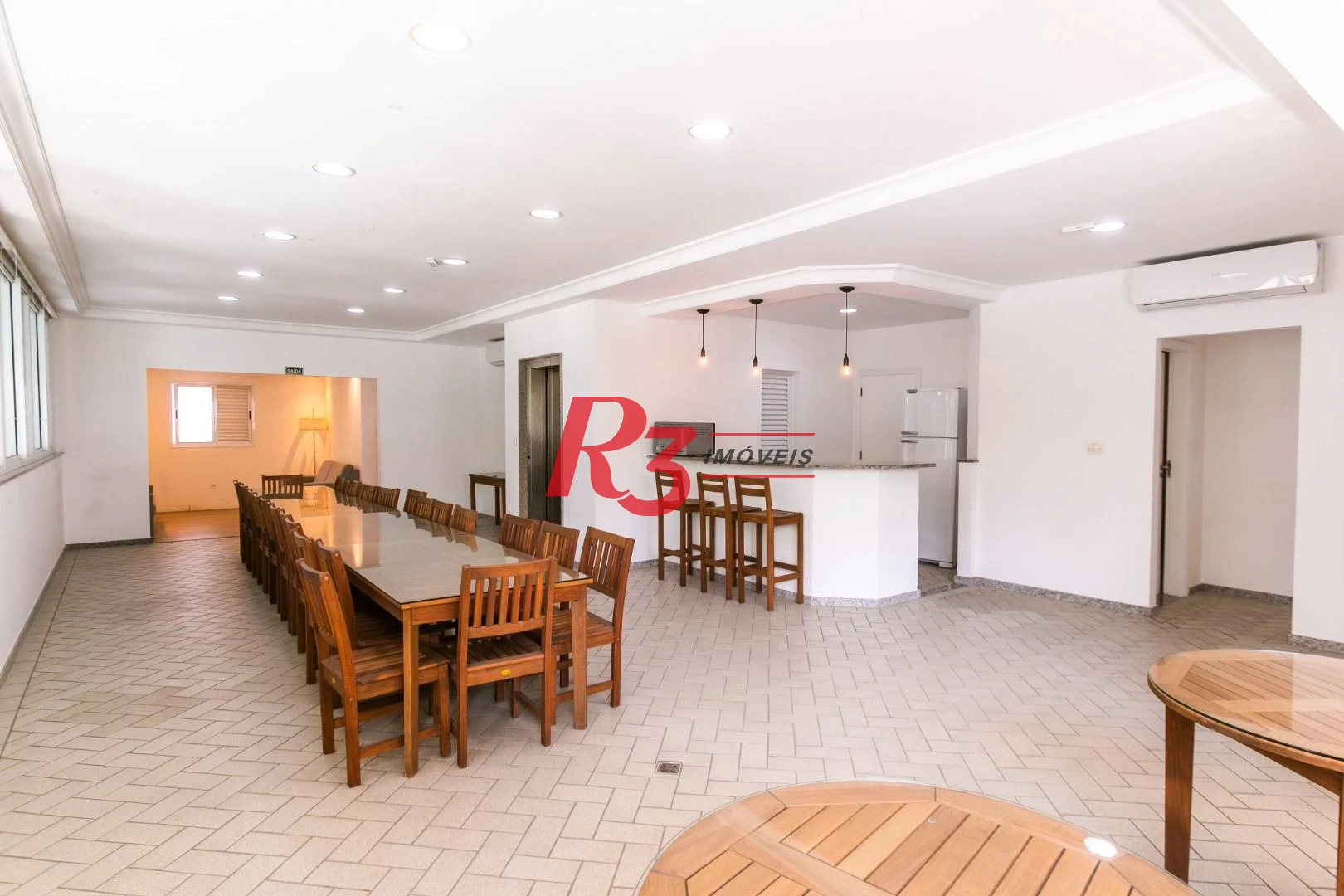 Apartamento para alugar, 204 m² por R$ 23.000,01/mês - Gonzaga - Santos/SP