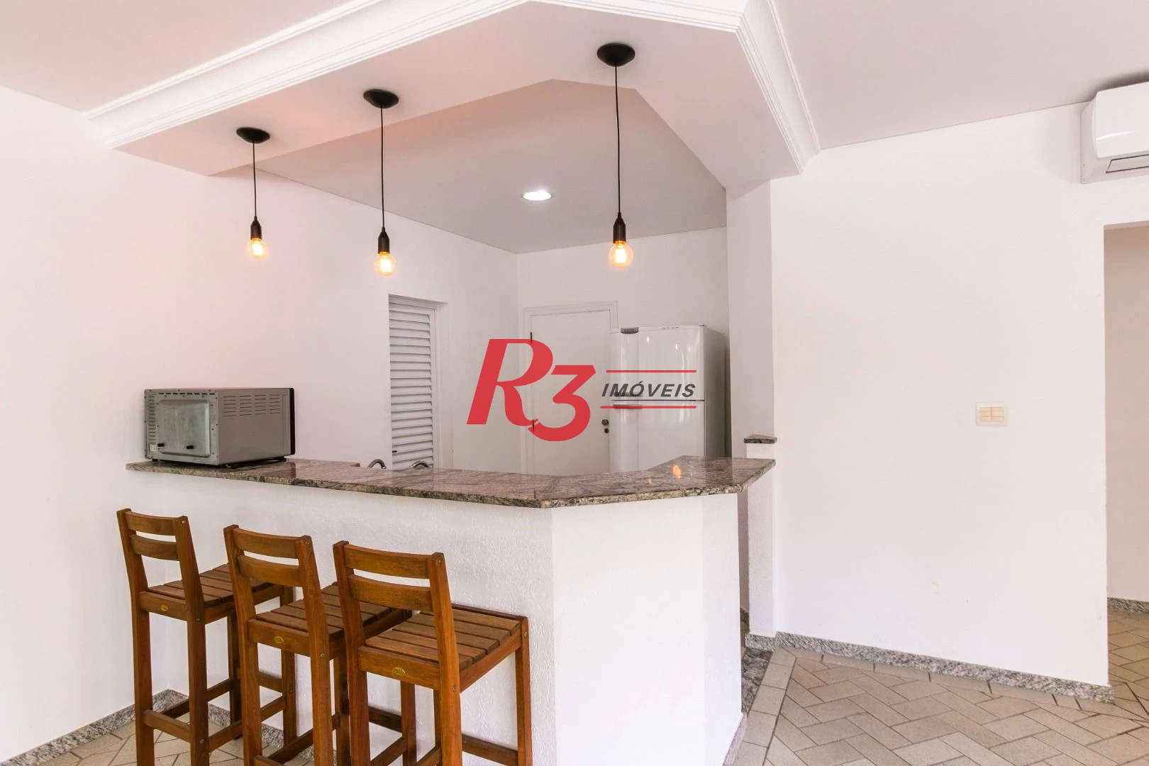 Apartamento para alugar, 204 m² por R$ 23.000,01/mês - Gonzaga - Santos/SP