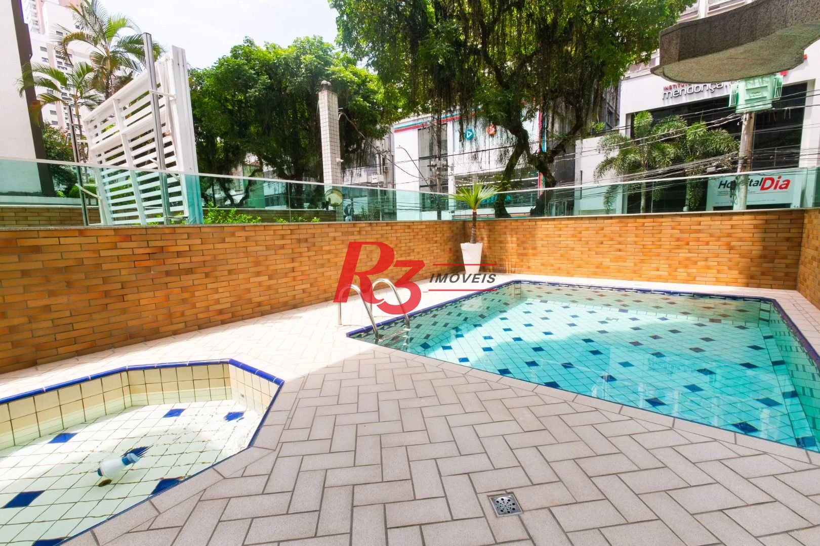 Apartamento para alugar, 204 m² por R$ 23.000,01/mês - Gonzaga - Santos/SP