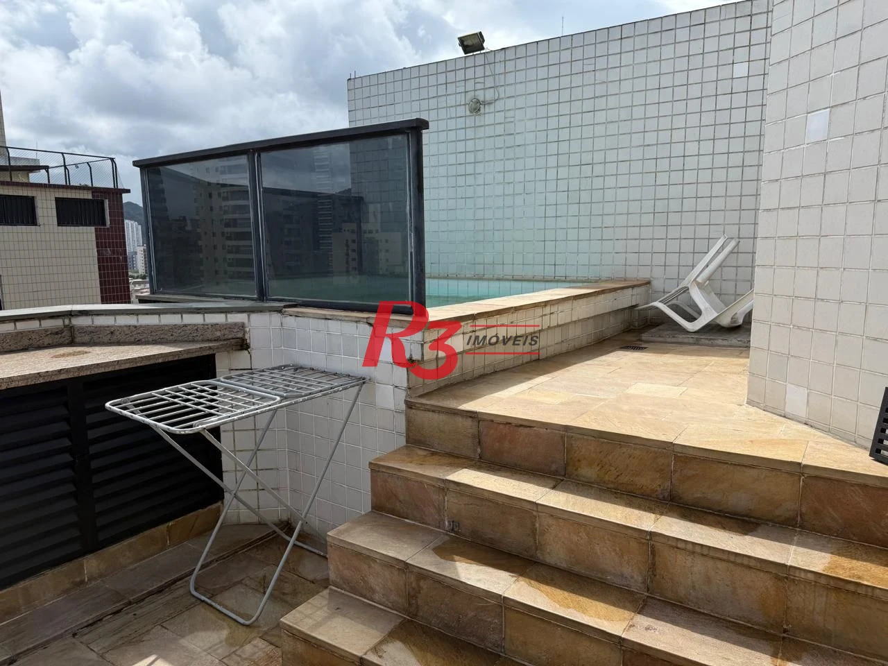Cobertura com 1 dormitório à venda, 112 m² por R$ 960.000,00 - Pompéia - Santos/SP