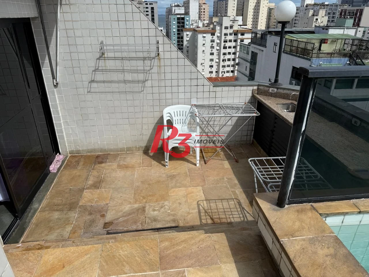 Cobertura com 1 dormitório à venda, 112 m² por R$ 960.000,00 - Pompéia - Santos/SP