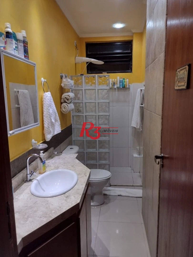Apartamento com 3 dormitórios à venda, 120 m² por R$ 960.000,00 - Gonzaga - Santos/SP