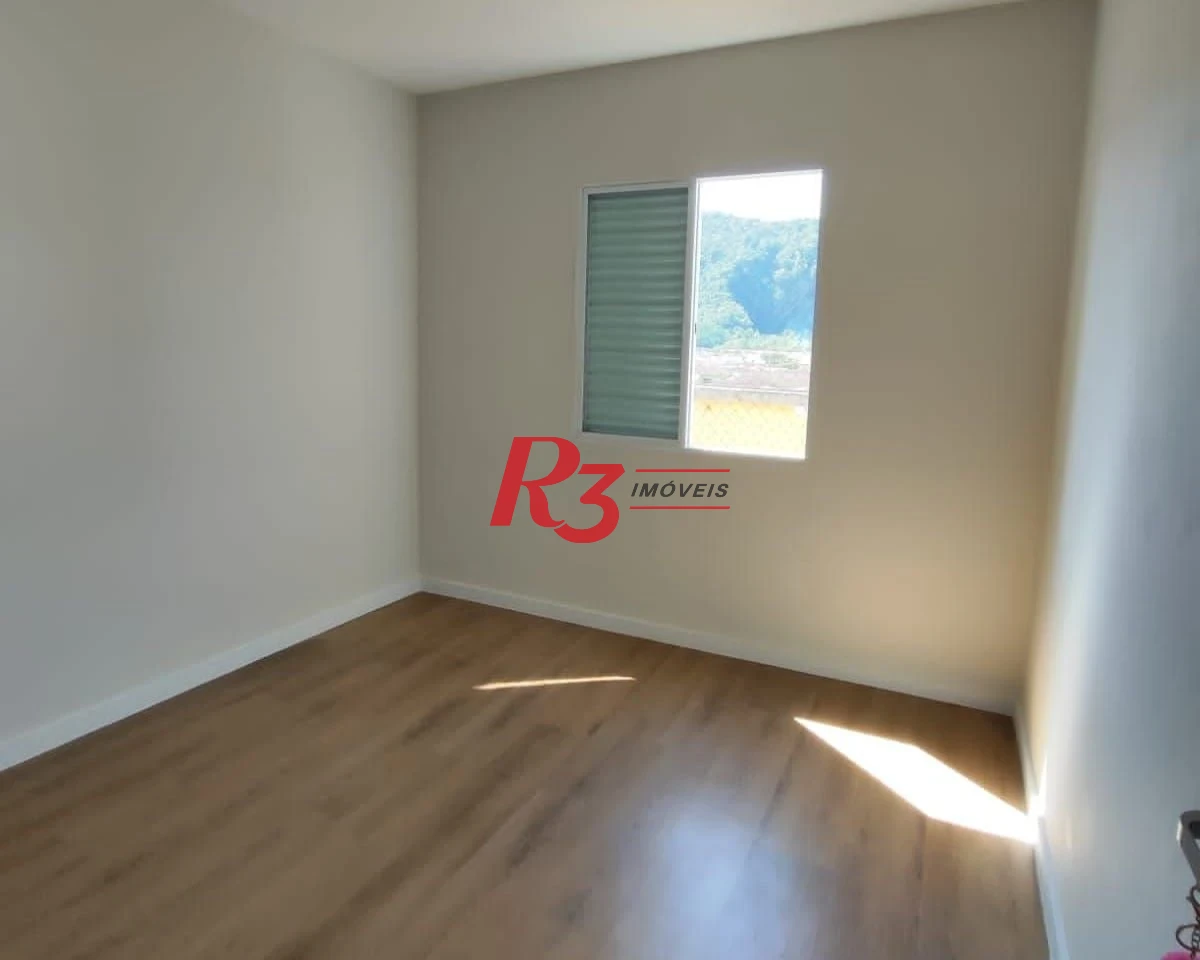 Apartamento com 2 dormitórios à venda, 67 m² por R$ 300.000,00 - Vila São Jorge - São Vicente/SP