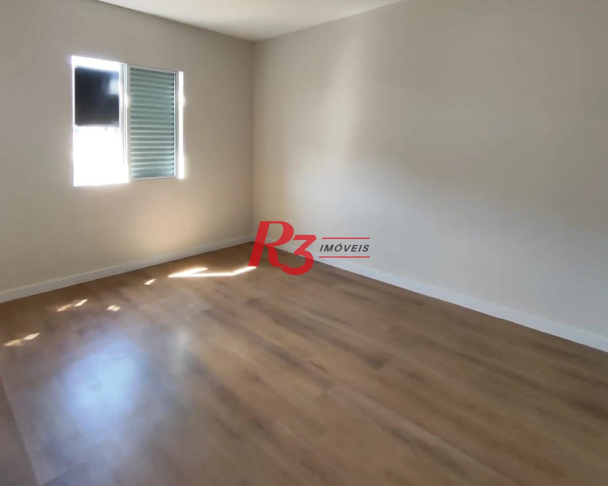 Apartamento com 2 dormitórios à venda, 67 m² por R$ 300.000,00 - Vila São Jorge - São Vicente/SP