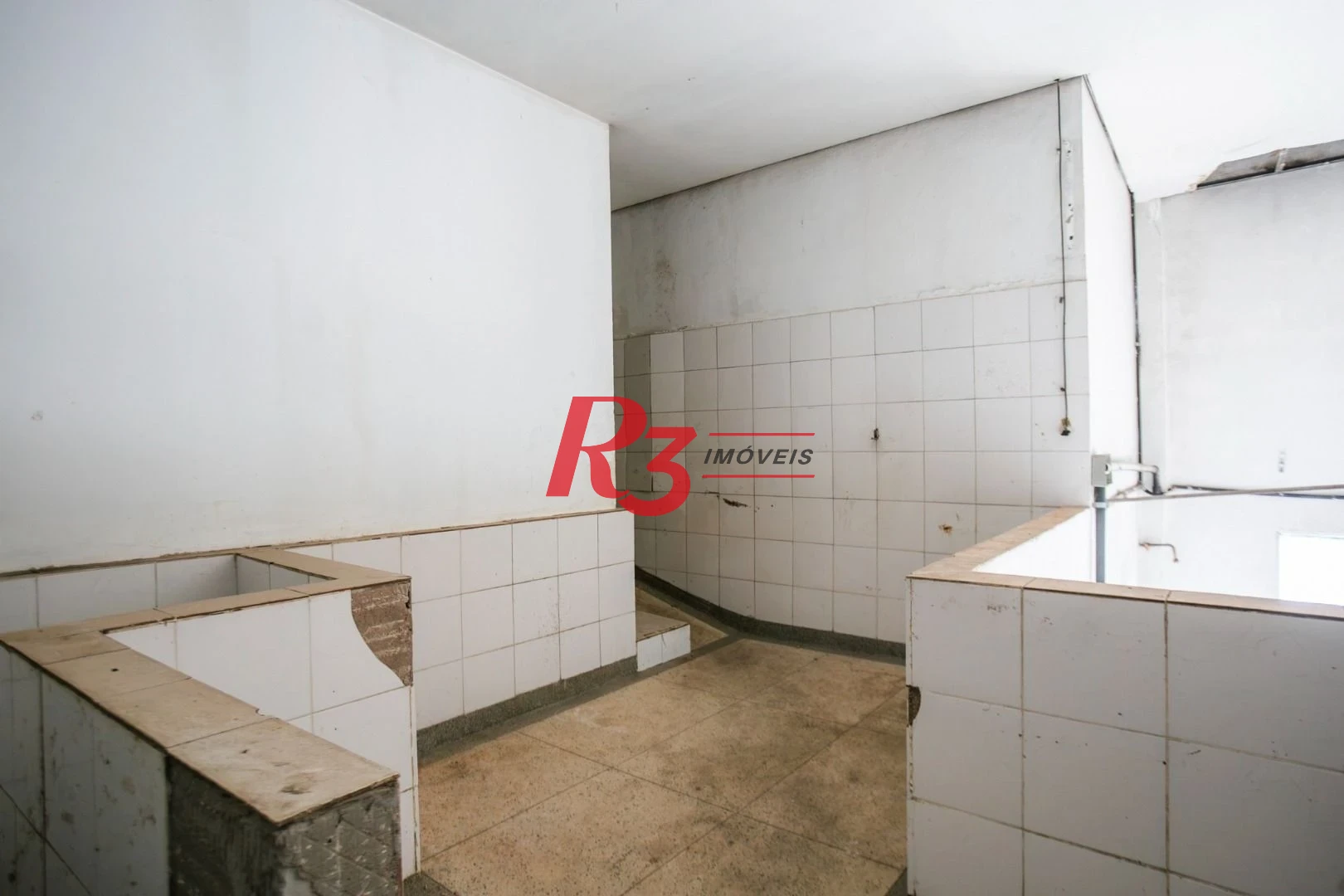 Galpão para alugar, 562 m² por R$ 11.009,00/mês - Macuco - Santos/SP