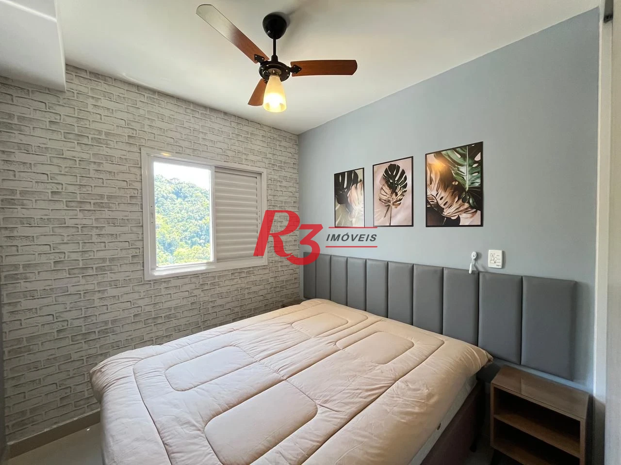 Apartamento com 2 dormitórios à venda, 54 m² por R$ 645.000,00 - Vila Matias - Santos/SP