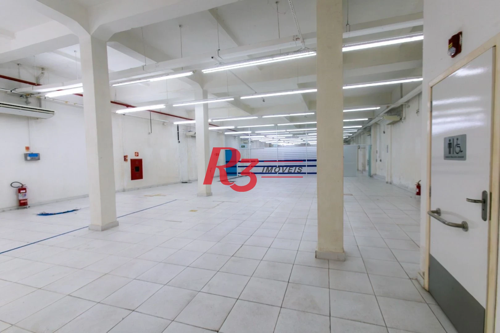 Loja para alugar, 2848 m² por R$ 59.900,00/mês - Centro - Santos/SP