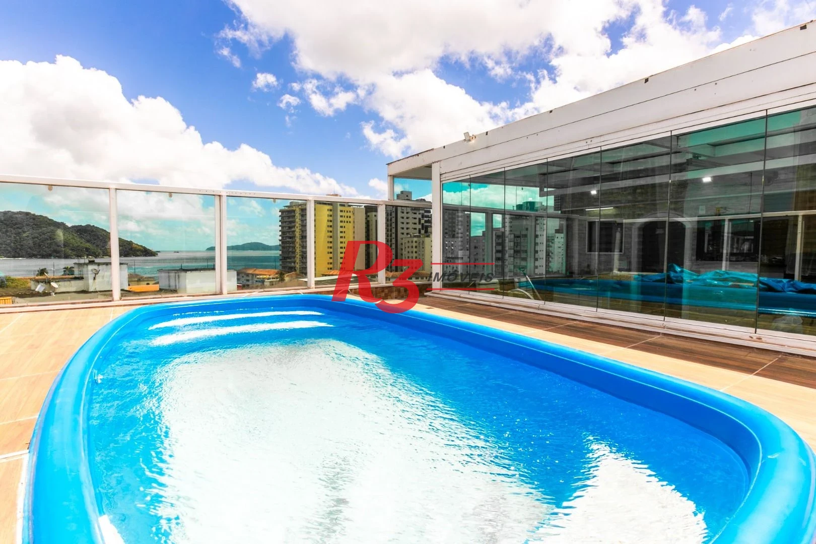 Cobertura com 3 dormitórios à venda, 274 m² por R$ 1.750.000,00 - Ponta da Praia - Santos/SP