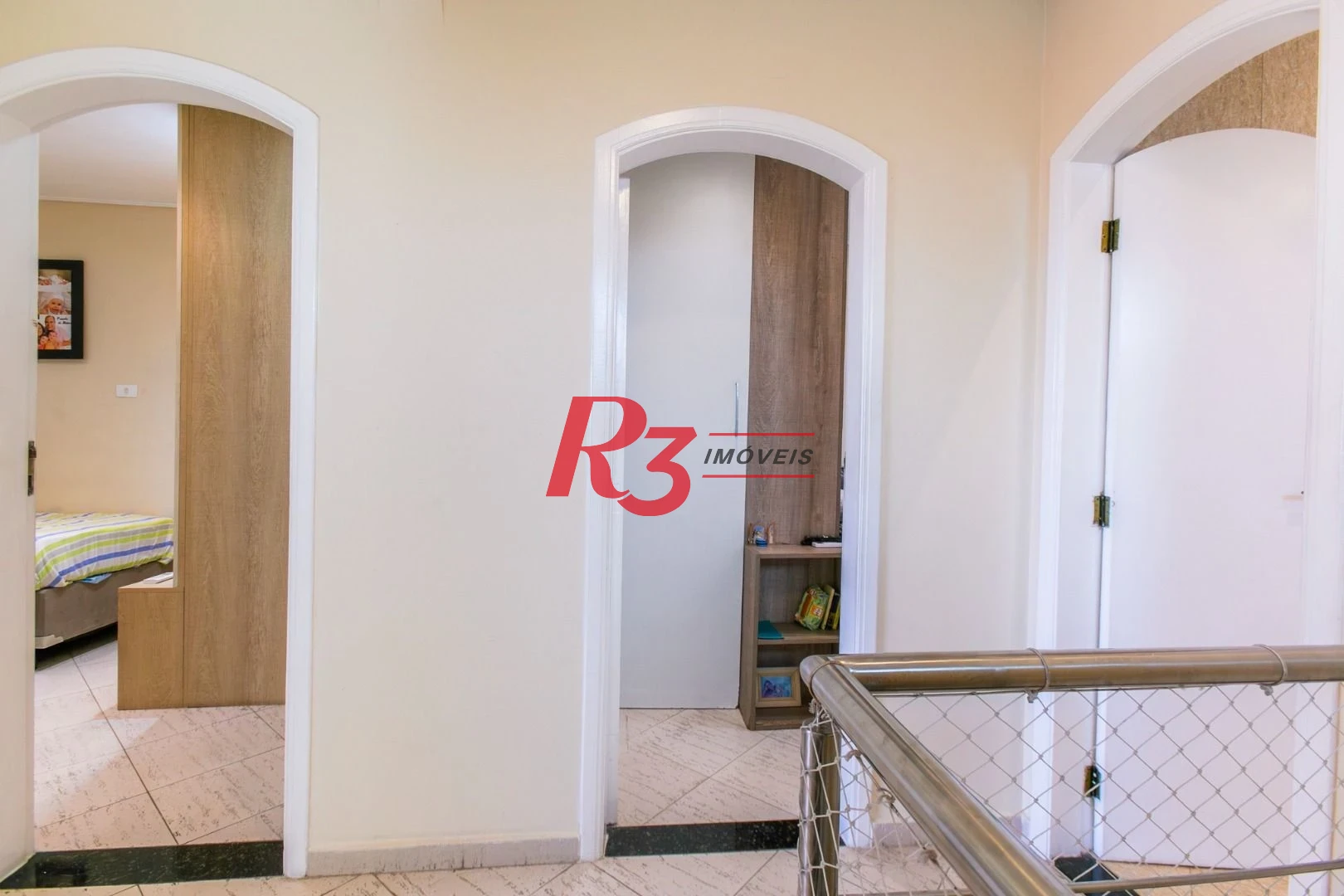 Cobertura com 3 dormitórios à venda, 274 m² por R$ 1.750.000,00 - Ponta da Praia - Santos/SP