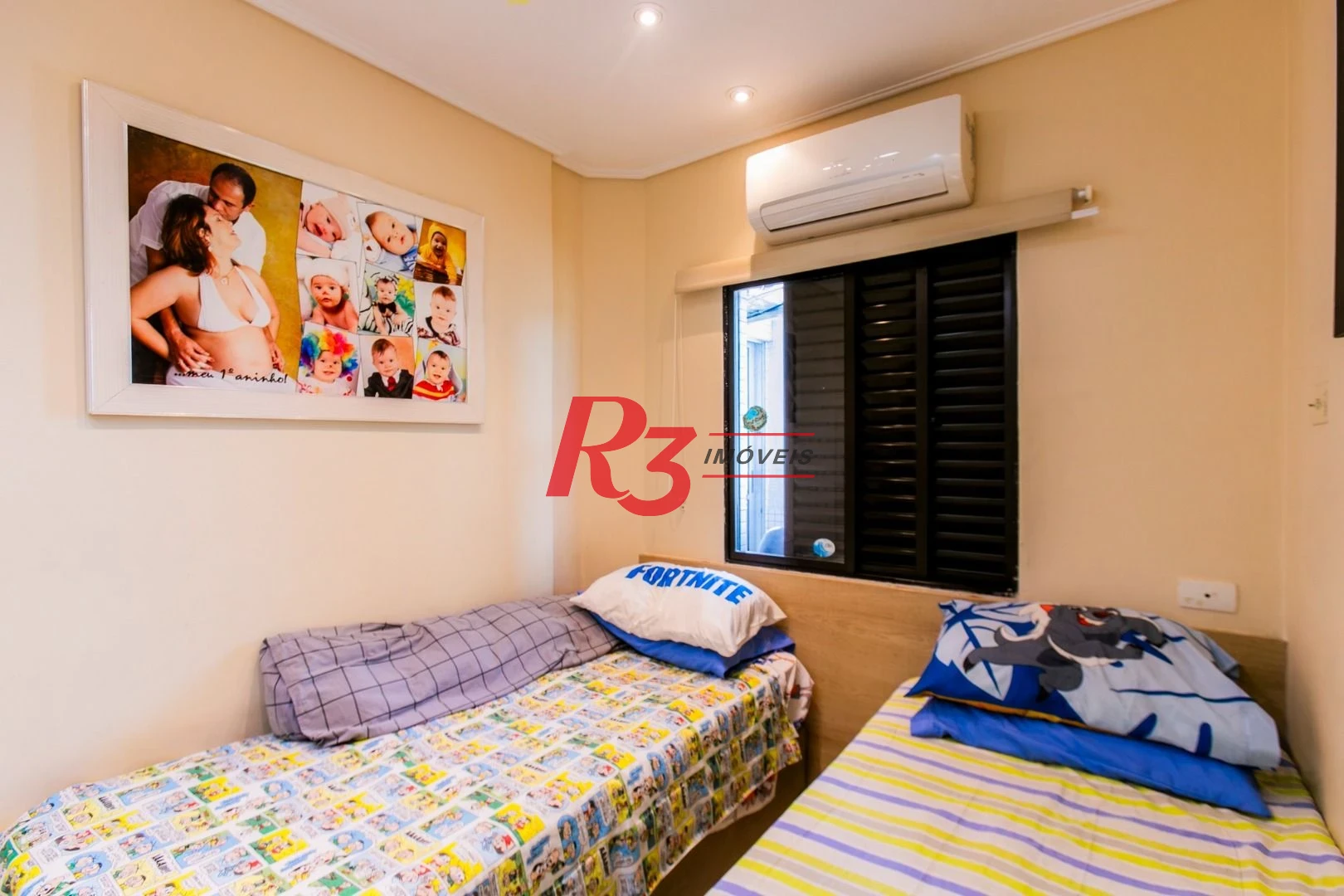 Cobertura com 3 dormitórios à venda, 274 m² por R$ 1.750.000,00 - Ponta da Praia - Santos/SP