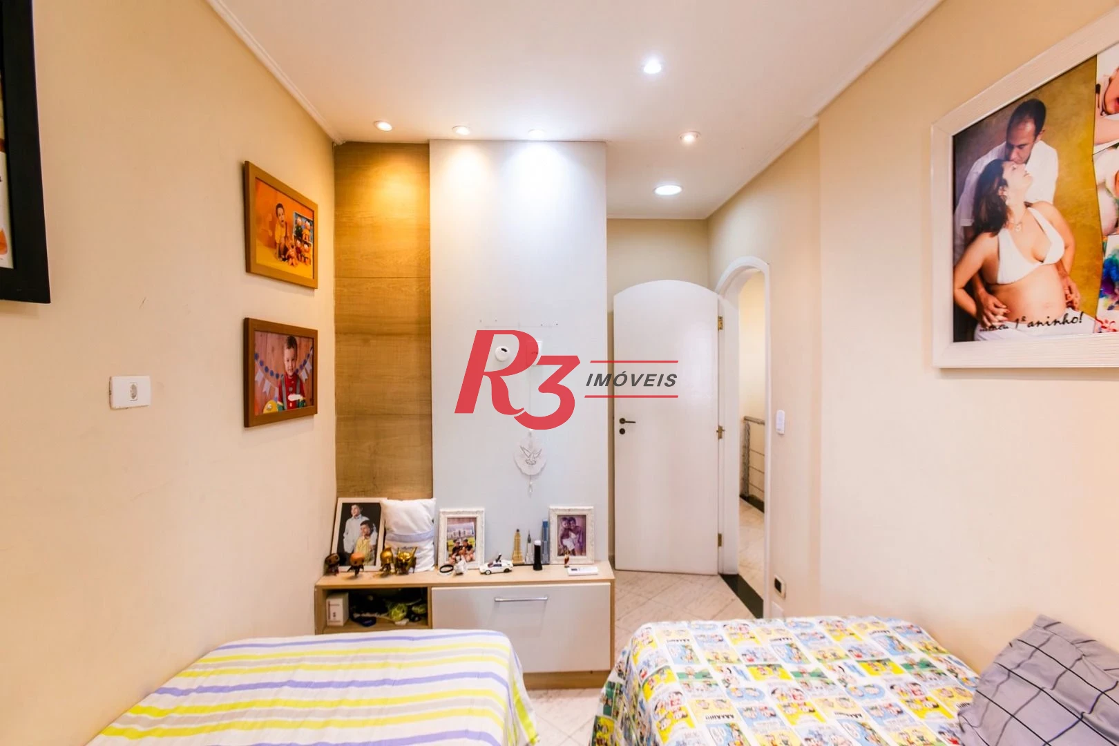 Cobertura com 3 dormitórios à venda, 274 m² por R$ 1.750.000,00 - Ponta da Praia - Santos/SP