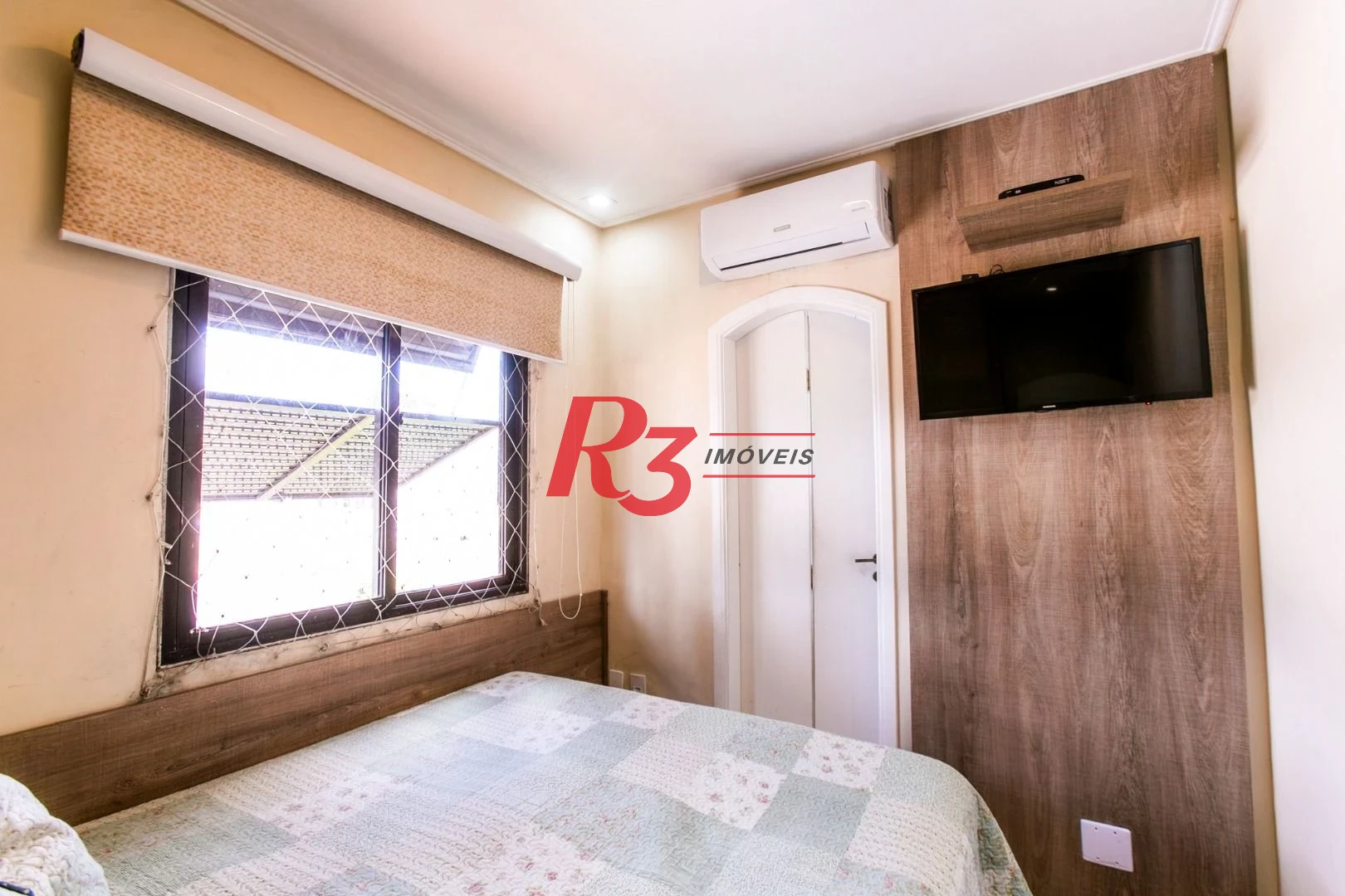 Cobertura com 3 dormitórios à venda, 274 m² por R$ 1.750.000,00 - Ponta da Praia - Santos/SP