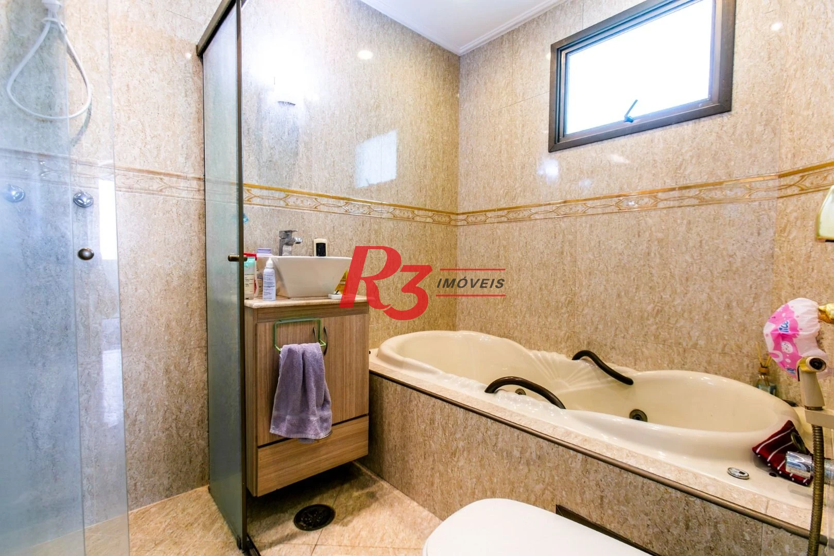 Cobertura com 3 dormitórios à venda, 274 m² por R$ 1.750.000,00 - Ponta da Praia - Santos/SP