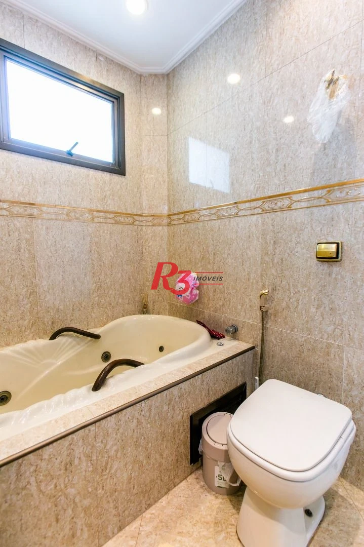 Cobertura com 3 dormitórios à venda, 274 m² por R$ 1.750.000,00 - Ponta da Praia - Santos/SP