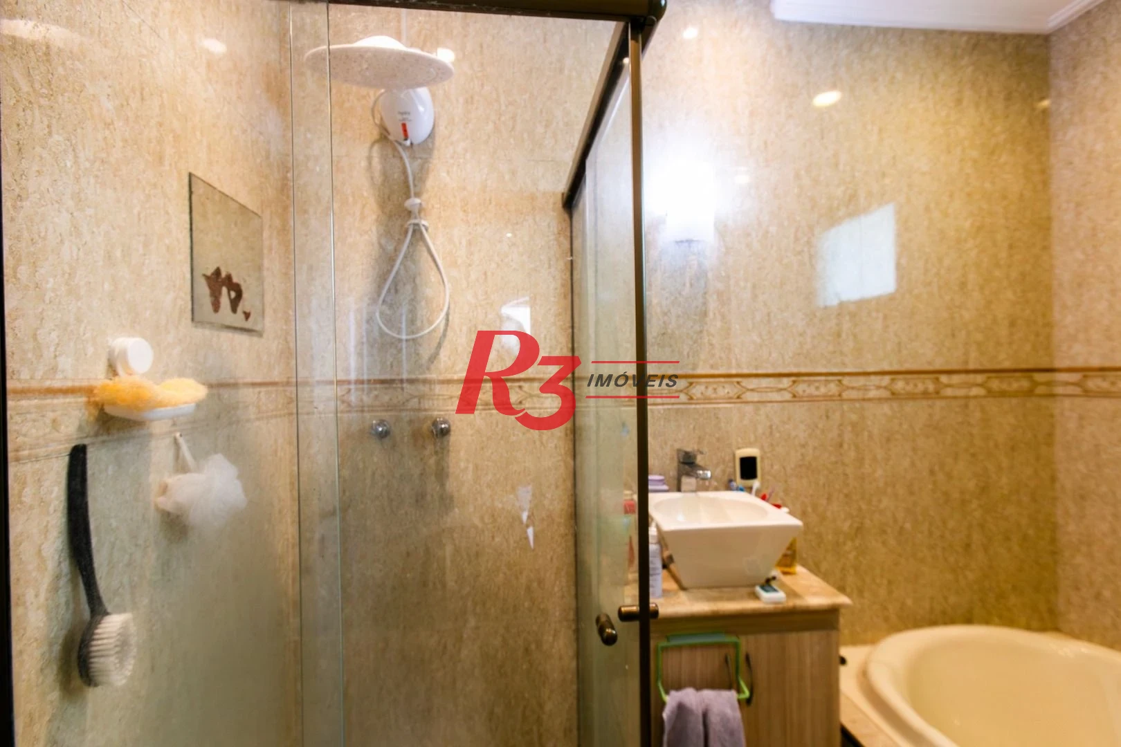 Cobertura com 3 dormitórios à venda, 274 m² por R$ 1.750.000,00 - Ponta da Praia - Santos/SP