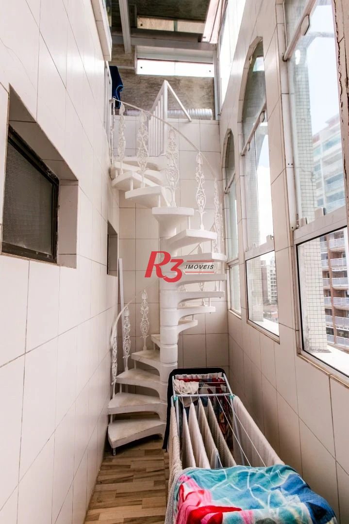 Cobertura com 3 dormitórios à venda, 274 m² por R$ 1.750.000,00 - Ponta da Praia - Santos/SP