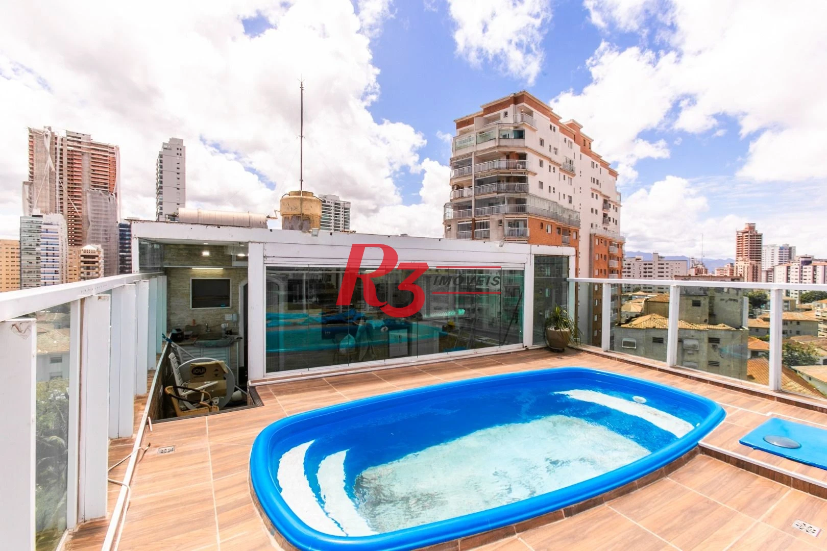 Cobertura com 3 dormitórios à venda, 274 m² por R$ 1.750.000,00 - Ponta da Praia - Santos/SP