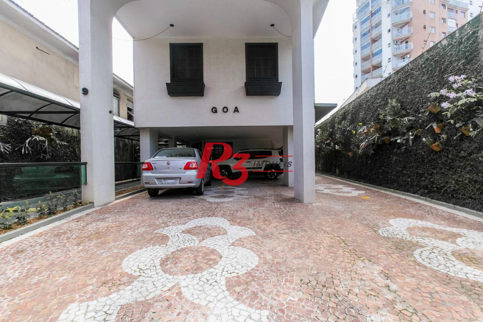 Cobertura com 3 dormitórios à venda, 274 m² por R$ 1.750.000,00 - Ponta da Praia - Santos/SP