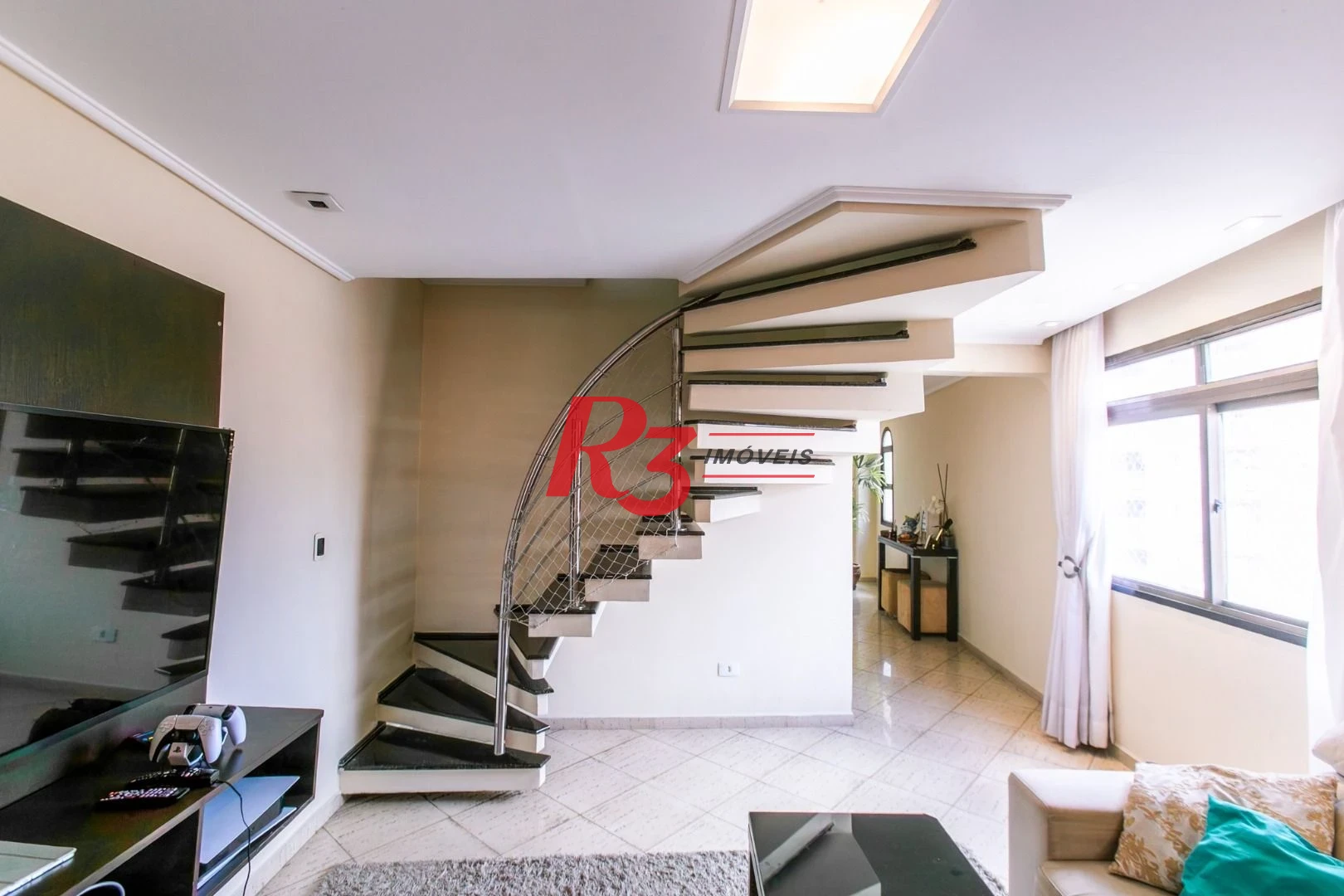 Cobertura com 3 dormitórios à venda, 274 m² por R$ 1.750.000,00 - Ponta da Praia - Santos/SP
