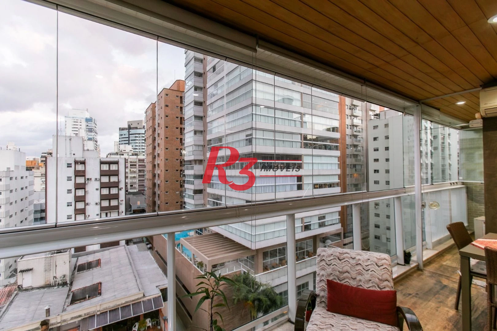 Apartamento à venda, 243 m² por R$ 2.900.000,00 - Gonzaga - Santos/SP