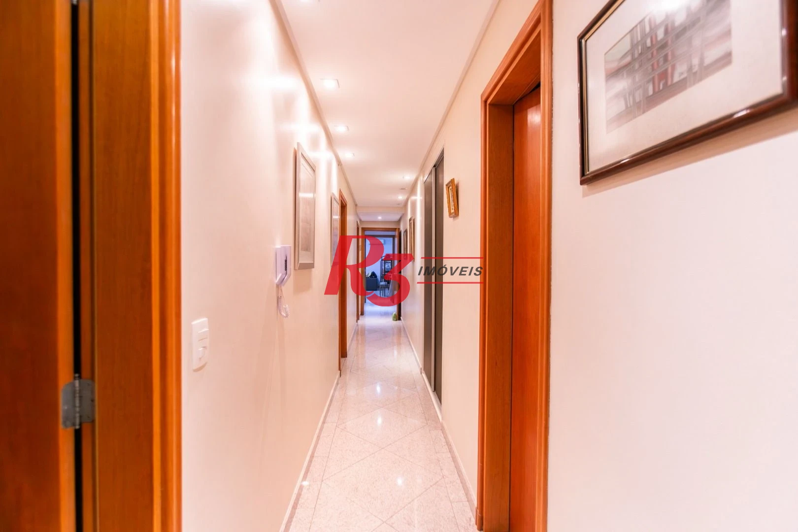 Apartamento à venda, 243 m² por R$ 2.900.000,00 - Gonzaga - Santos/SP