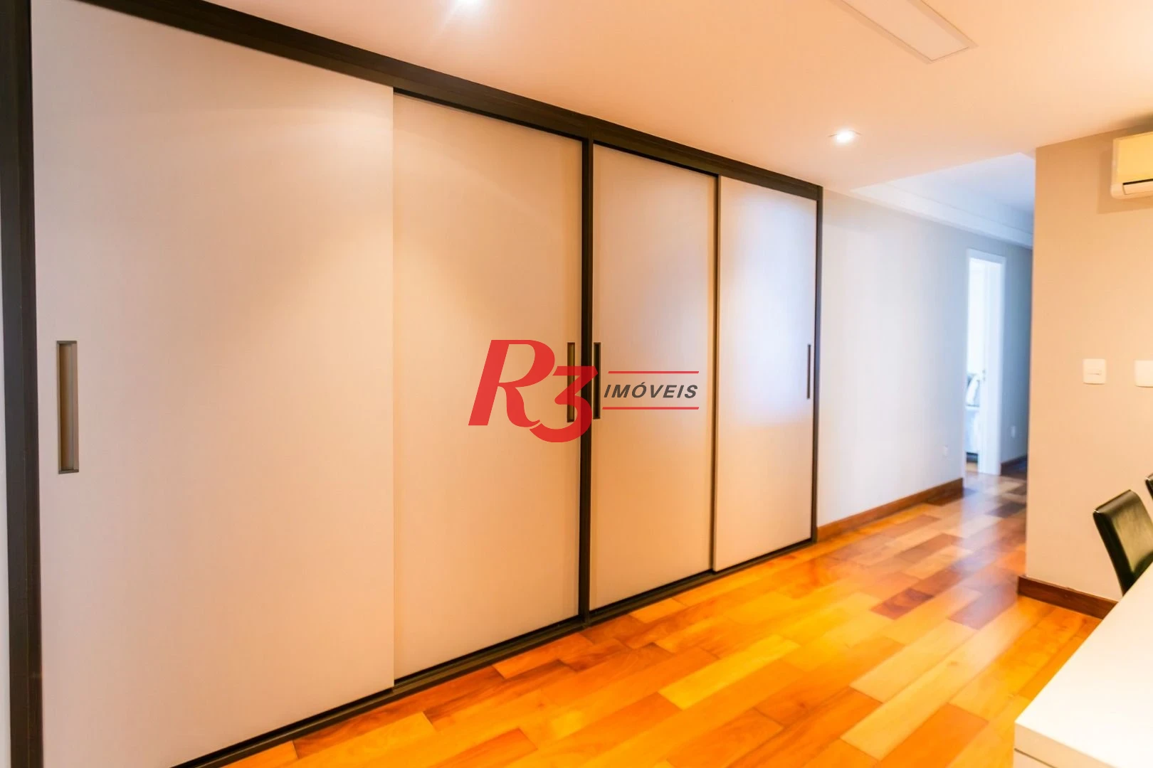 Apartamento à venda, 475 m² por R$ 14.000.000,00 - Gonzaga - Santos/SP