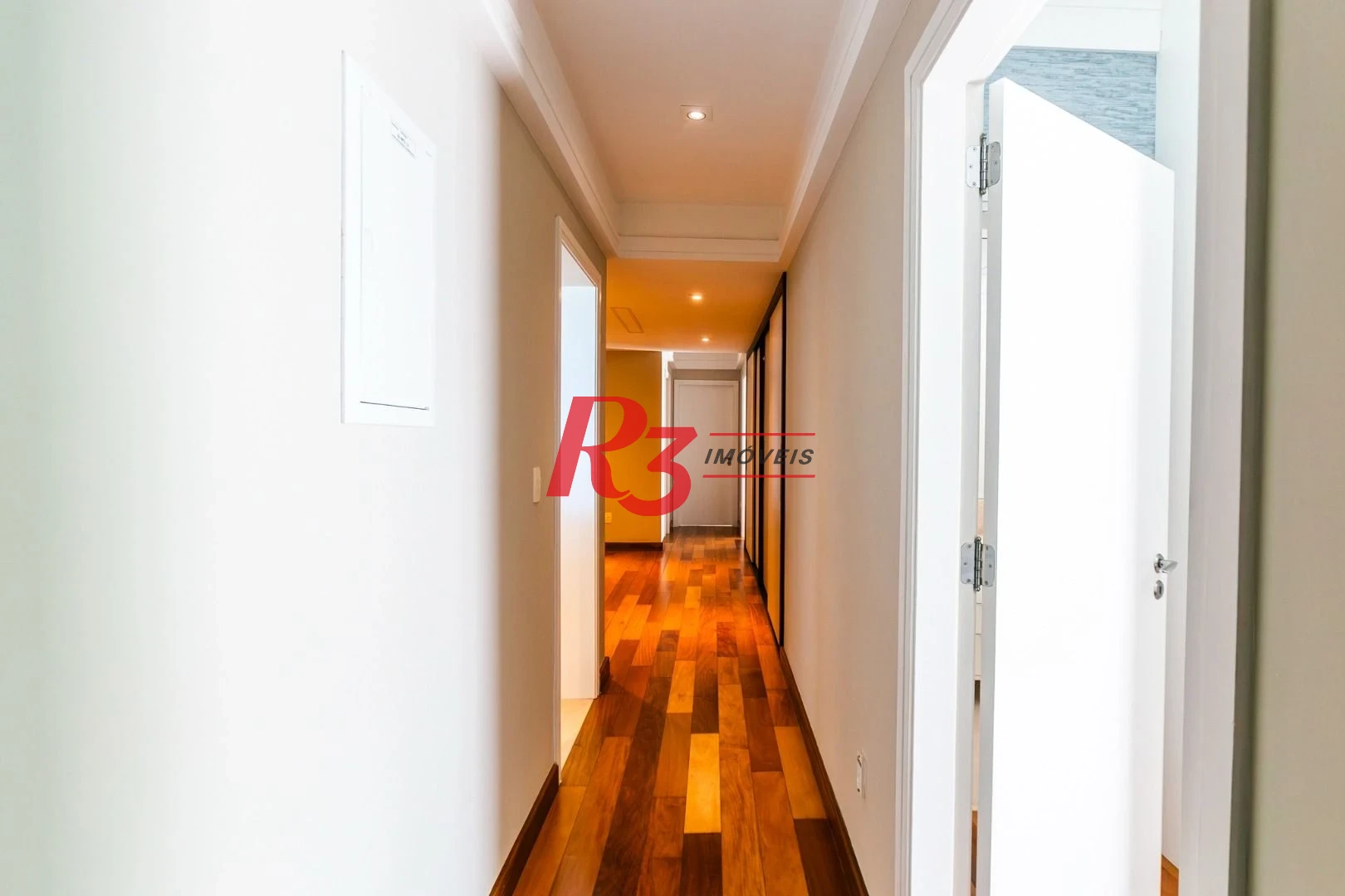 Apartamento à venda, 475 m² por R$ 14.000.000,00 - Gonzaga - Santos/SP