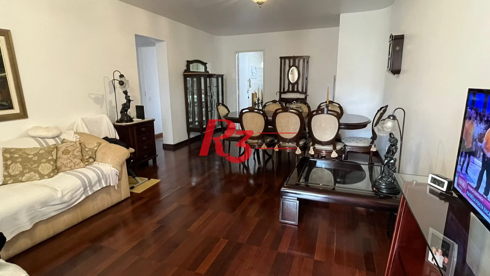 Apartamento com 3 dormitórios à venda, 130 m² por R$ 1.300.000,00 - Gonzaga - Santos/SP