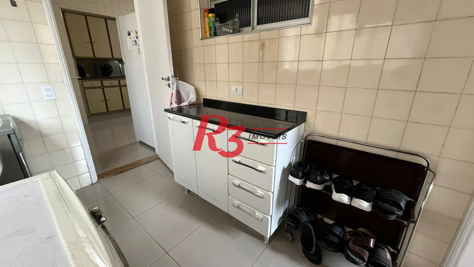Apartamento com 3 dormitórios à venda, 130 m² por R$ 1.300.000,00 - Gonzaga - Santos/SP