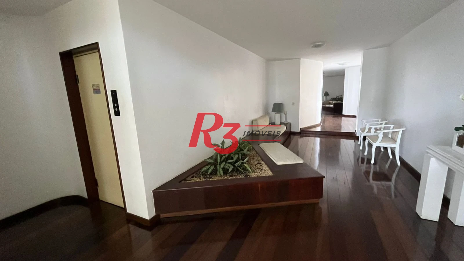 Apartamento com 3 dormitórios à venda, 130 m² por R$ 1.300.000,00 - Gonzaga - Santos/SP