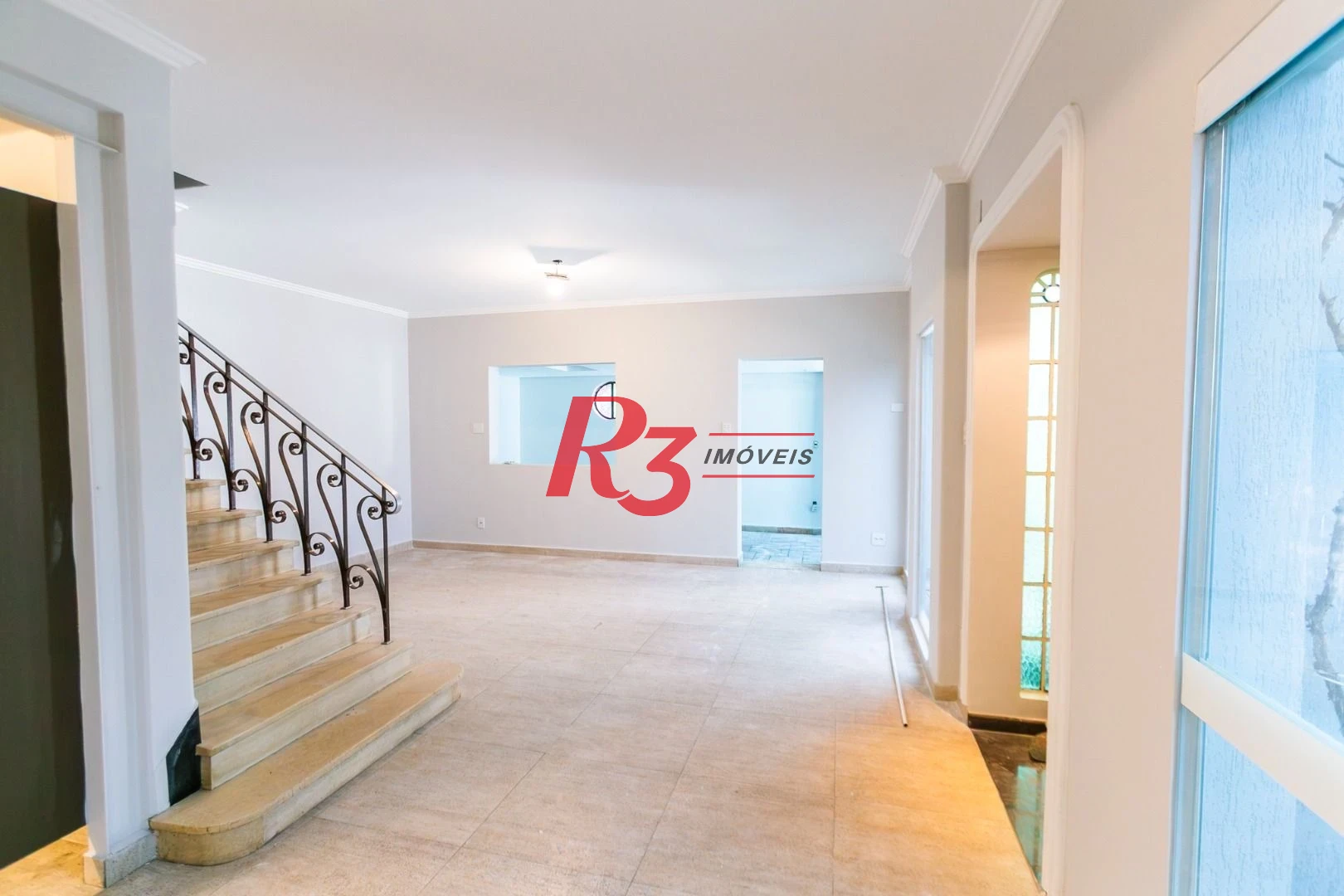 Sobrado para alugar, 176 m² por R$ 12.000,00/mês - Gonzaga - Santos/SP