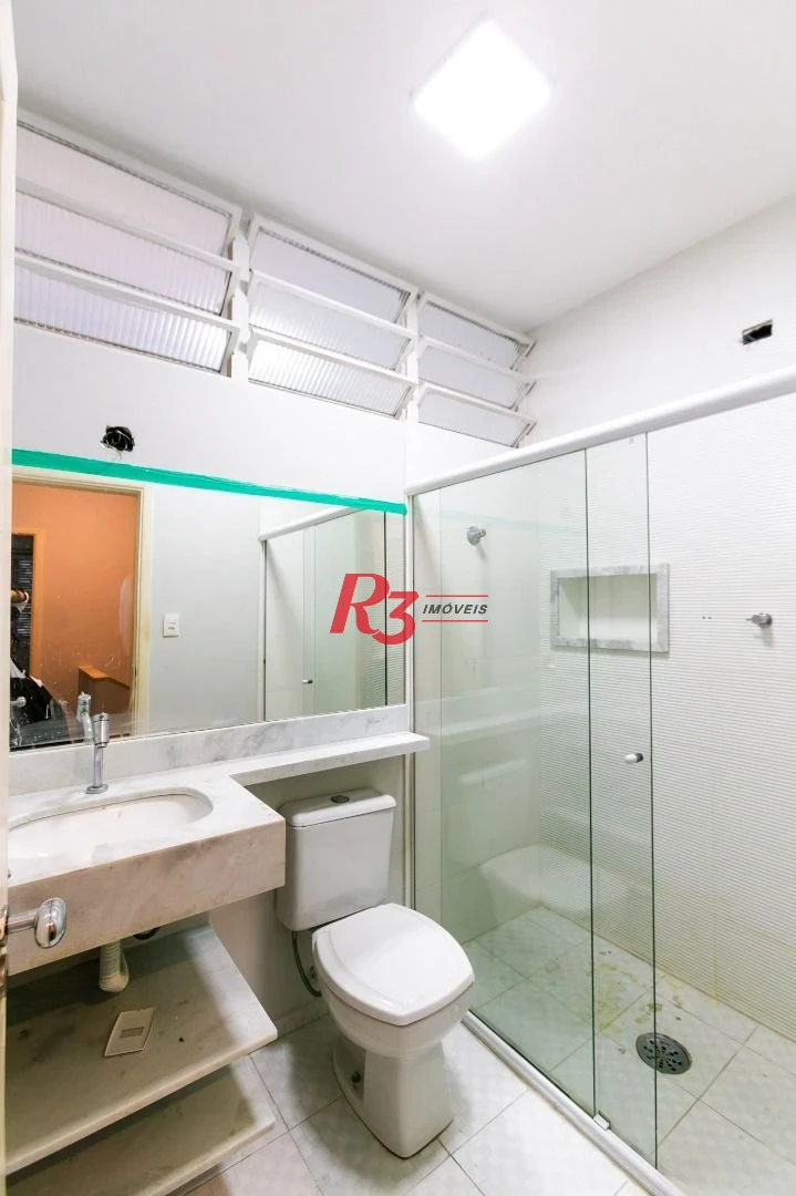 Sobrado para alugar, 176 m² por R$ 12.000,00/mês - Gonzaga - Santos/SP