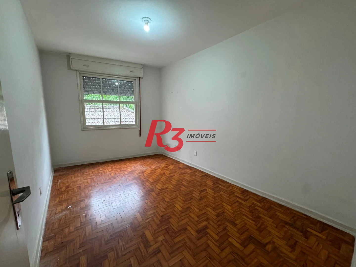 Apartamento com 3 dormitórios para alugar, 100 m² por R$ 3.300,02/mês - Embaré - Santos/SP