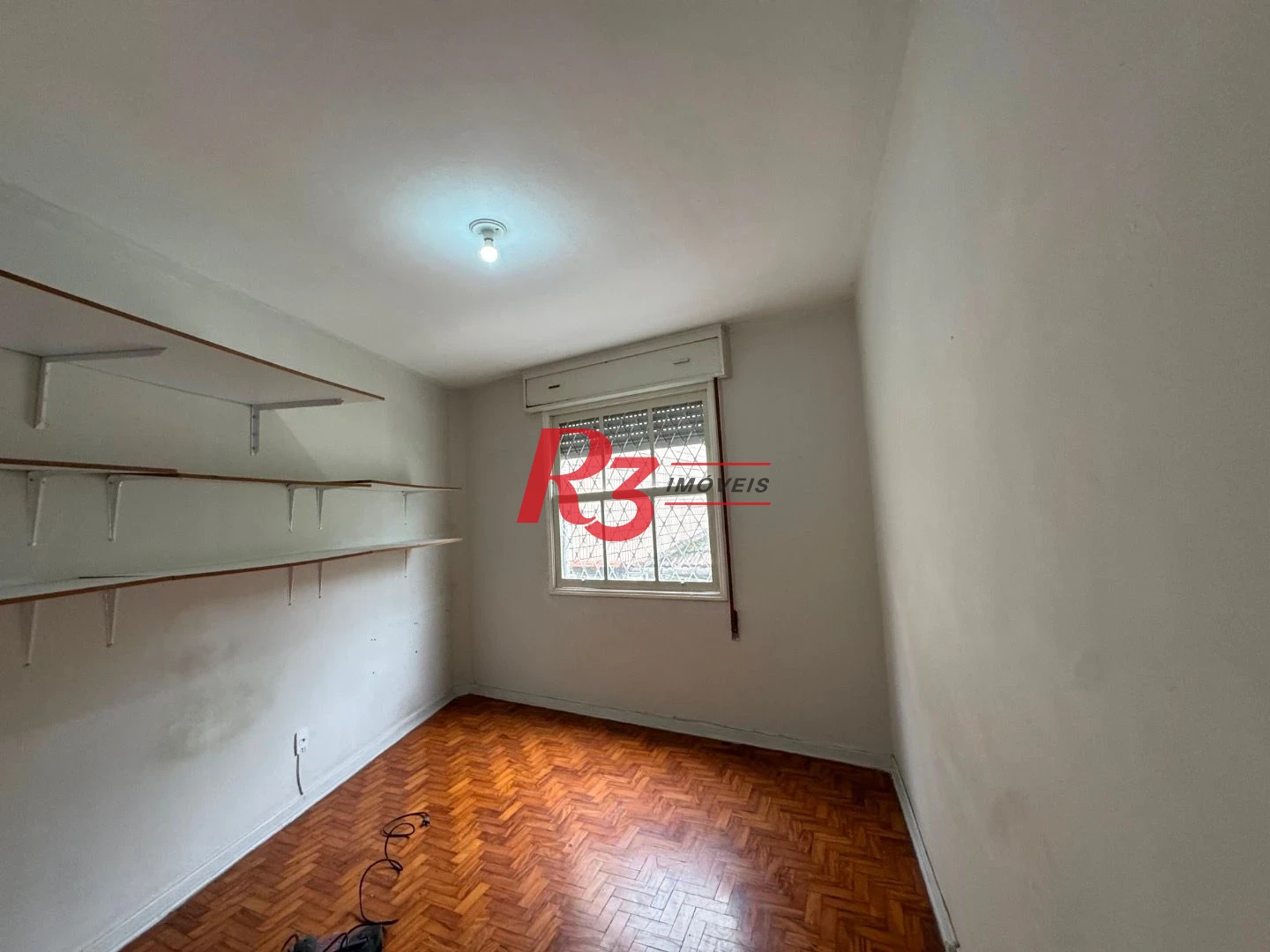 Apartamento com 3 dormitórios para alugar, 100 m² por R$ 3.300,02/mês - Embaré - Santos/SP