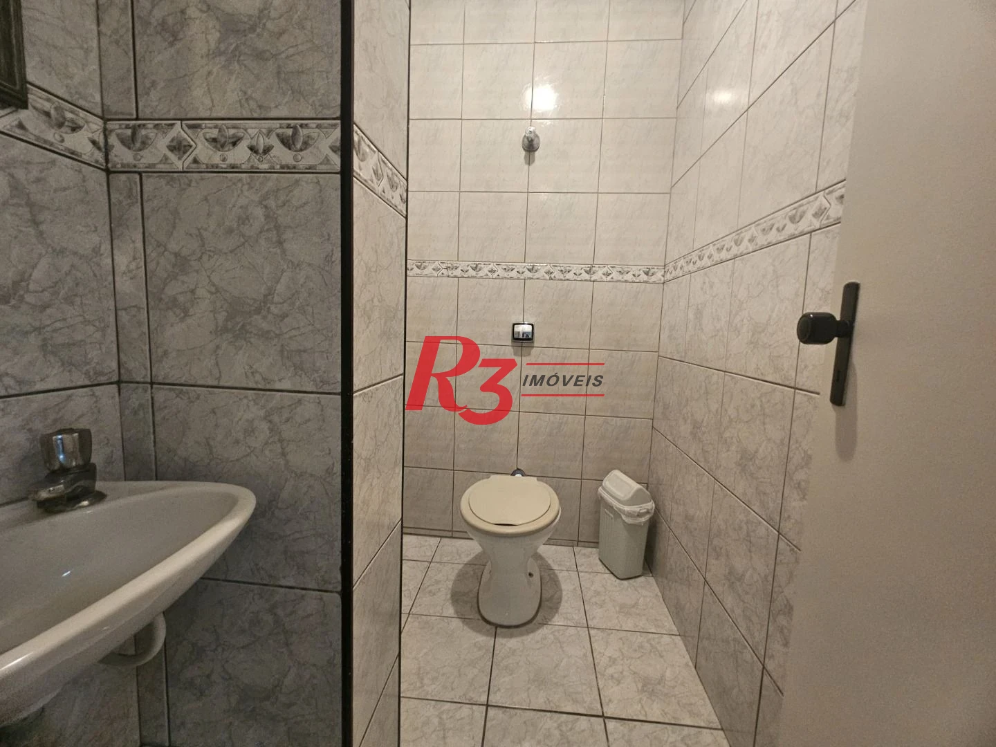 Sala para alugar, 68 m² por R$ 3.200,00/mês - Campo Grande - Santos/SP