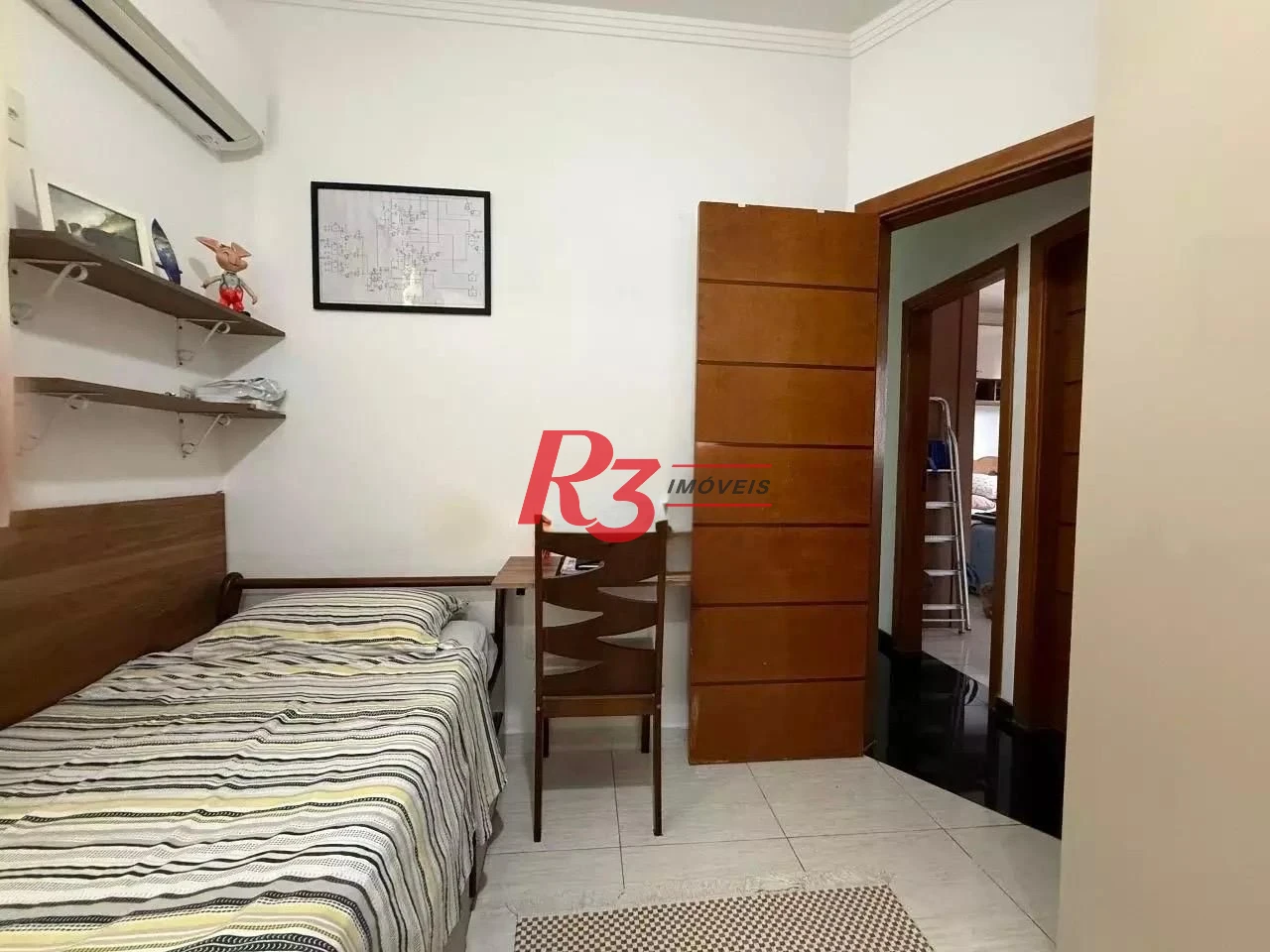 Village com 3 dormitórios à venda, 110 m² por R$ 750.000,00 - José Menino - Santos/SP