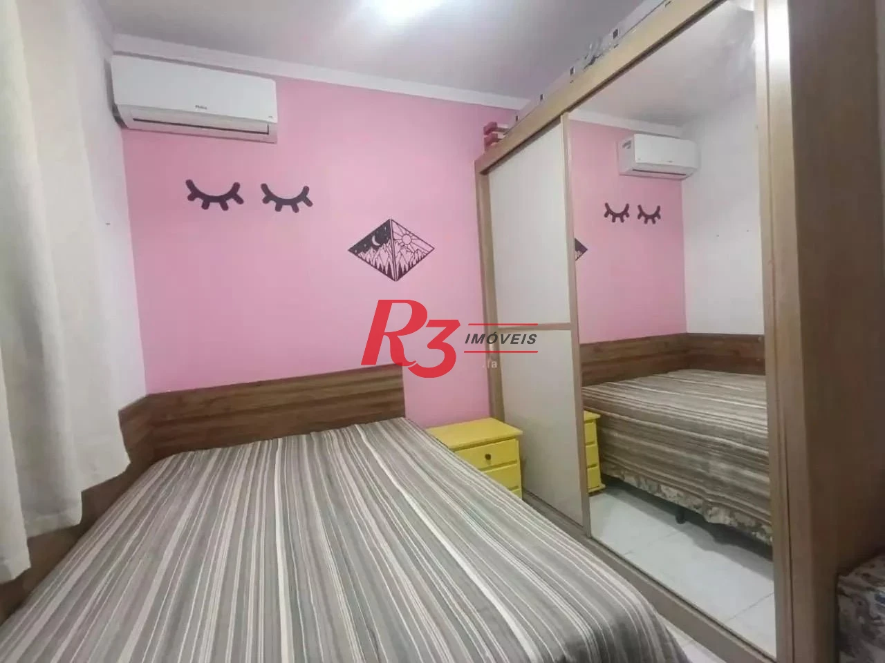 Village com 3 dormitórios à venda, 110 m² por R$ 750.000,00 - José Menino - Santos/SP