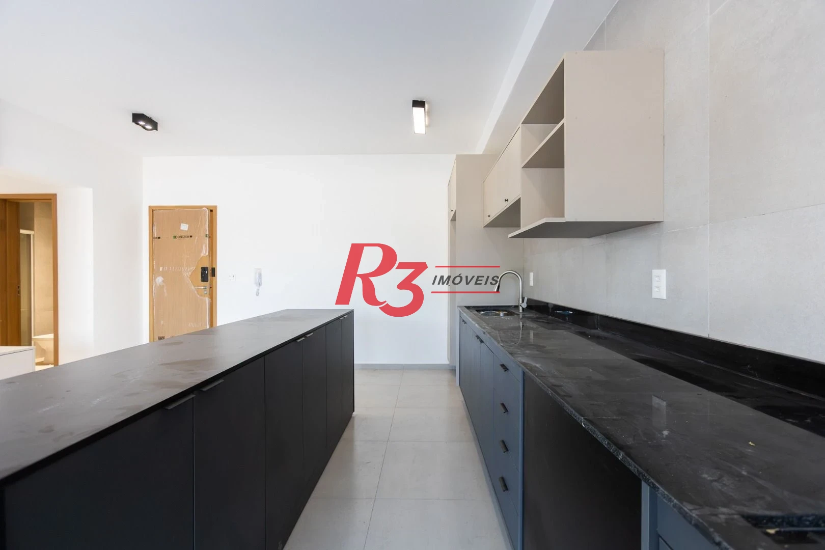 Apartamento com 2 dormitórios para alugar, 70 m² por R$ 4.847,92/mês - José Menino - Santos/SP